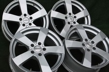 Mercedes Infiniti BMW