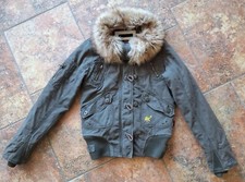 Khujo Jacke Gr. M oliv, mit abnehmbaren Pelz, leicht gefüttert