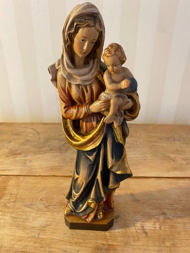 Holzmadonna mit jesuskind - holzmadonna,