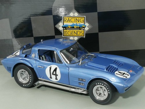 Exoto 18027 corvette grand - corvette,