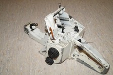 1117 Original Stihl 042 048 Tank Öl Benzin Kraftstofftank Tankgehäuse Gehäuse