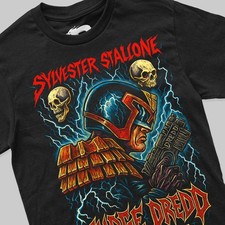 T-Shirt mit Judge Dredd Print