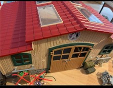 Schleich Stall Reitstall