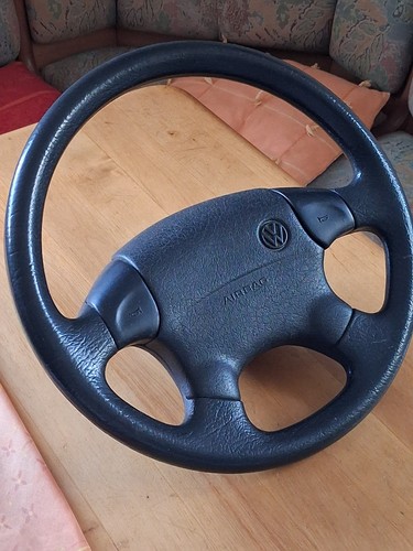 älteres lenkrad oldtimer - vw,