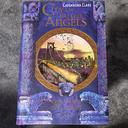 Cassandra clare city - clare,