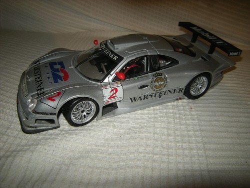 Maisto mercedes benz - 1:18,