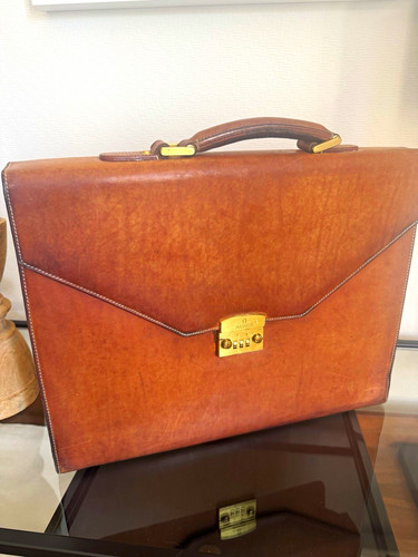 étienne aigner vintage - Étienne, akten-