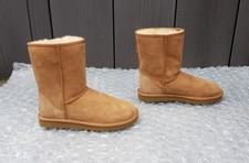 UGG W Classic Short 2 1016223 Snowboots Stiefel Schuhe Gr. 39