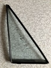 Side window Toyota Carina