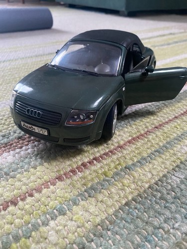 Audi cabrio 18 revell - cabrio,