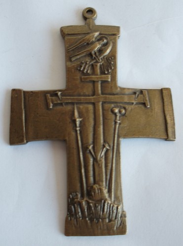 Bronze kreuz mit - bronze, taube