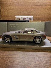 Mondo Motors Modellauto 1:18
