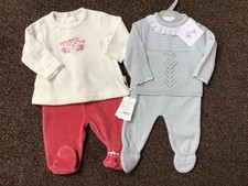 Konvolut Baby Mädchen warme Winterkleidung Outfit x 2 Gr. 0-3 Monate