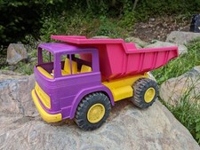 großer DDR Sandkasten Mercedes LKW Kipper 80iger aus dem Intershop Simm & Söhne