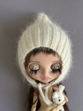 Strickmütze mit kleinem