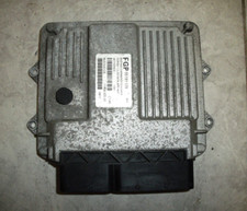 Motorsteuergerät OPEL Combo C  Z13DT 1.3CDTI  55191129  "ENTHEIRATET"