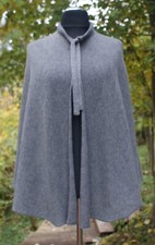 Cape Poncho Umhang Überwurf