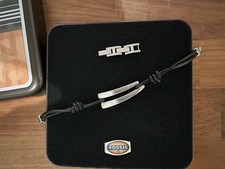 Fossil Herren-Armband, Echtleder mit silbernem Anhänger