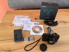 Fujifilm Fuji X10 - 12 MP -  f