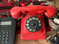 Telefon alt in rot