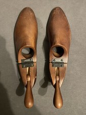 Prada Herren Luxus Zedernholz Schuhspanner Größe L