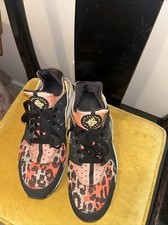 Nike Air Huarache “ HOT