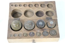Altes Gewichteset im