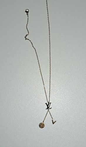 Louis vuitton - louis,