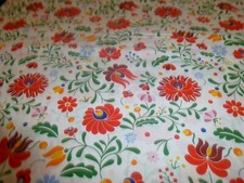  NEU Stoff 100 % Baumwolle Patchwork  Baumwollstoffe Blumen weiß bunt retro