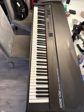 Roland Digital piano RD-300 88 Tasten Top Zustand