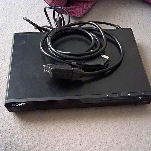Sony dvp sr170 - cd, dvd