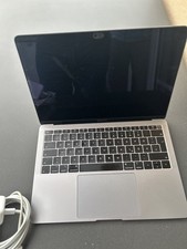 Apple MacBook Air 13 Zoll (512GB SSD, Intel Core i5 - 1,60GHz, 16GB RAM)