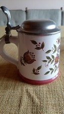 Sehr schöner alter Porzellan Bierkrug mit Zinn Deckel, Porzellanmarke 