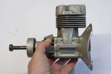 RC Motor 25ccm Super Tigre