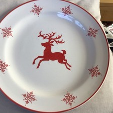 Plätzchenteller roter Hirsch Weihnachten. Keramik, Dm 27cm