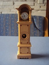 Bodo Hennig Biedermeier Standuhr Kirschholz Puppenstube M 1:10,