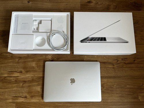 Apple macbook pro - apple, 15“