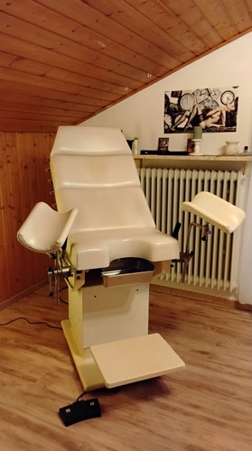 Wir verkaufen einen gyn - verkaufen, gyn-stuhl