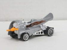 Dog Fighter in silber mit Dekor, ohne OVP, Hot Wheels, ca. 1:64