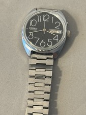 Slava Vintage Uhr mit Kalender