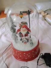 Deko Schneekugel mit Weihnachtsmann