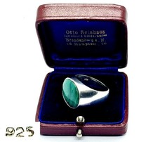 Eleganter Ring Naturstein