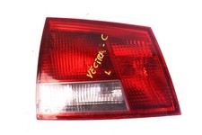 Rückleuchte Opel Vectra C Caravan links innen Heckleuchte Lampenträger 24469463