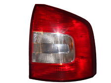 Rücklicht 1Z9945096A rechts Skoda Octavia 1Z Kombi 1.8 TFSI Facelift