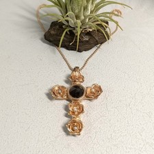 Anhänger kreuz granat rosen - kreuz,