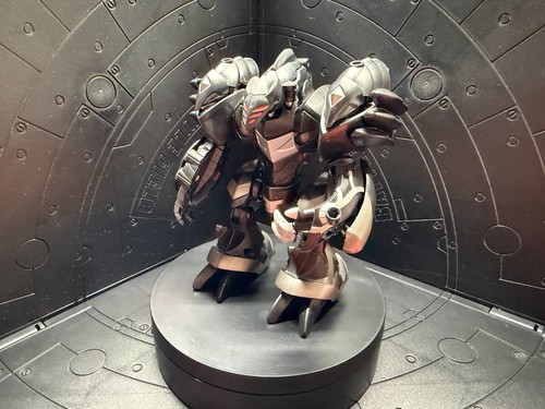 Bakugan mechtogan razen titan - bakugan,