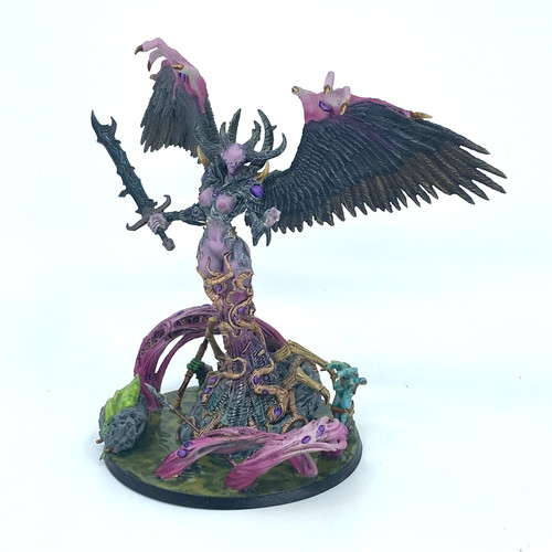 Lady arcana creature - lady,