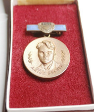 DDR FDJ Artur-Becker-Medaille