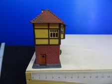 Gebäude N / TT  Stellwerk  gebauter Bausatz 1:120 / 160 TTR233