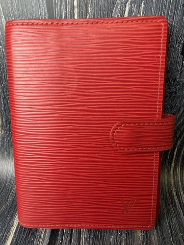 Louis vuitton agenda epi - vuitton,